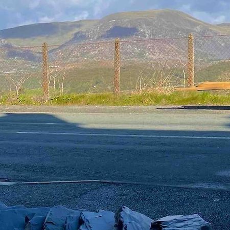 The Walkers' Cwtch Apartment Ffestiniog ภายนอก รูปภาพ